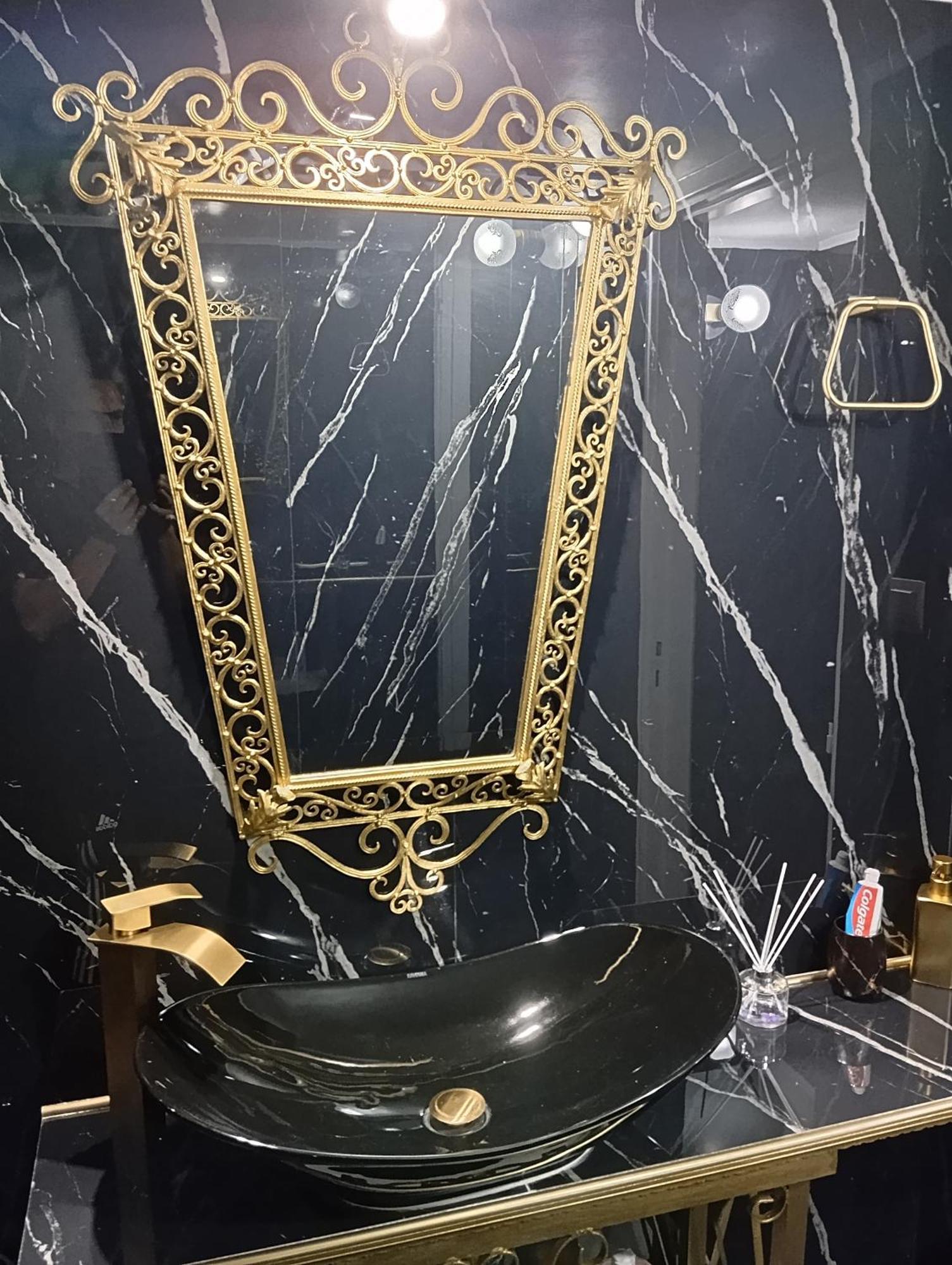 Iris Baroque Apartment Элефсис Экстерьер фото